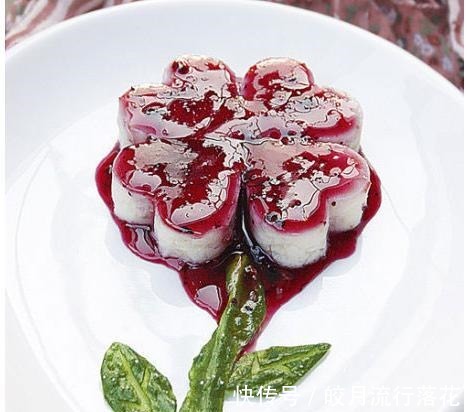 几道精致的甜点，香甜滑嫩，美容养颜，学会露两手！