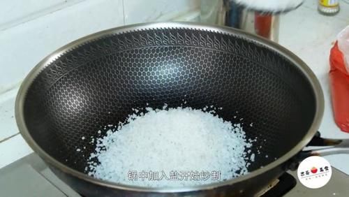  教你做“盐焗猪肝”，比卤煮的要香，出锅没腥味儿，下酒又下饭