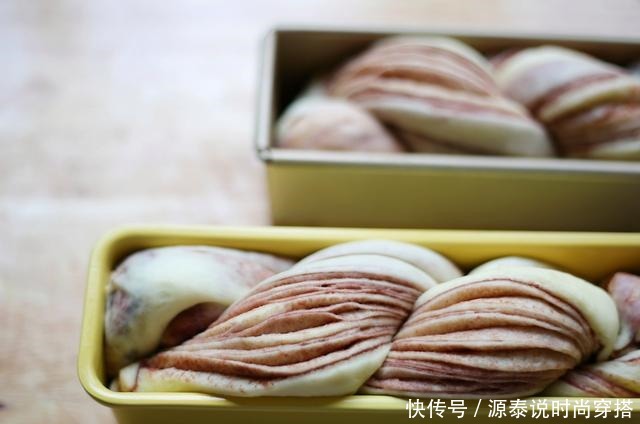 甜而不腻|自从学会这款吐司做法,一周得吃3次,绵软可口,甜而不腻,真香