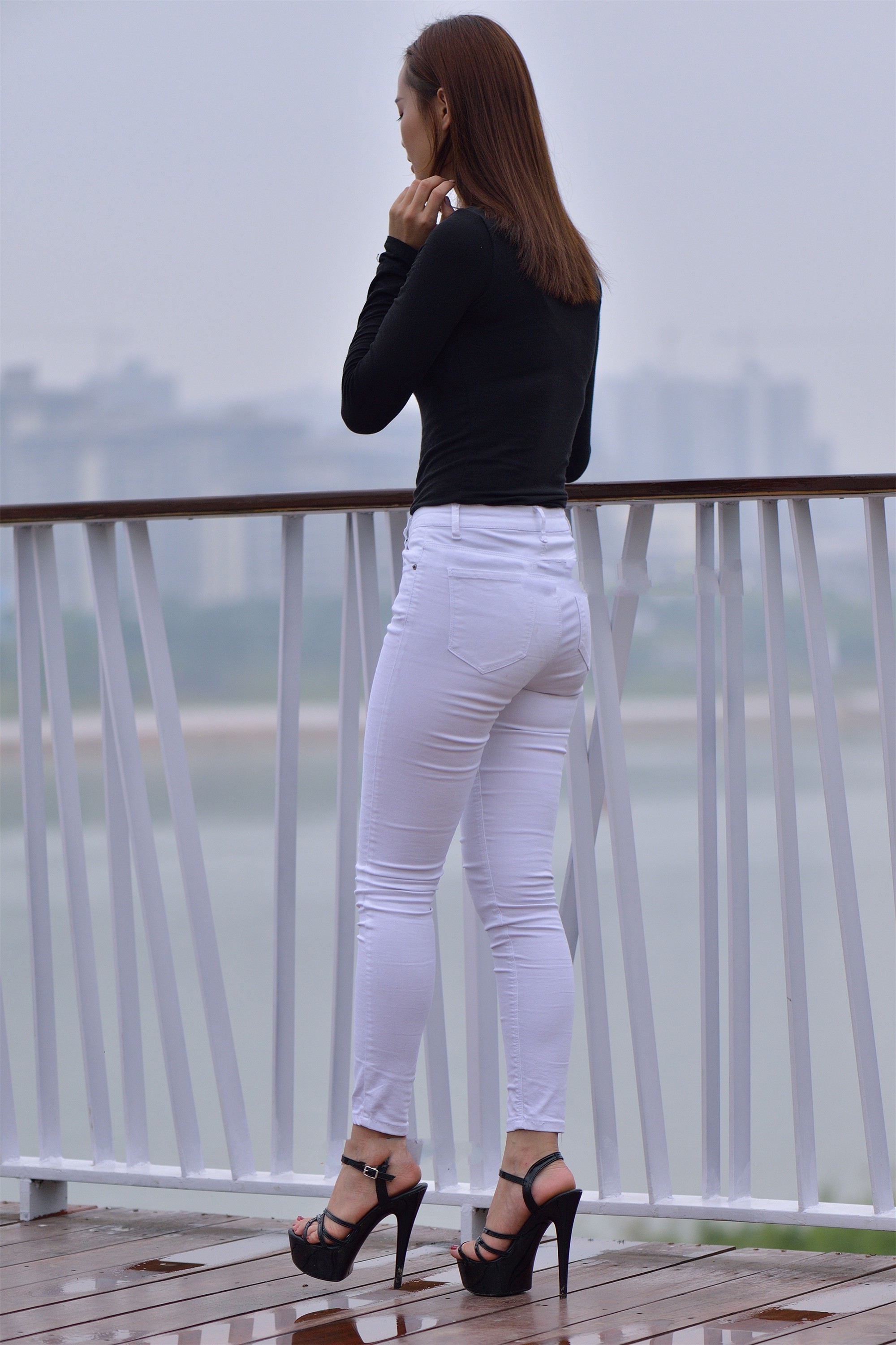 简单|简单黑白搭配, 健康积极的生活理念, 散发青春活力