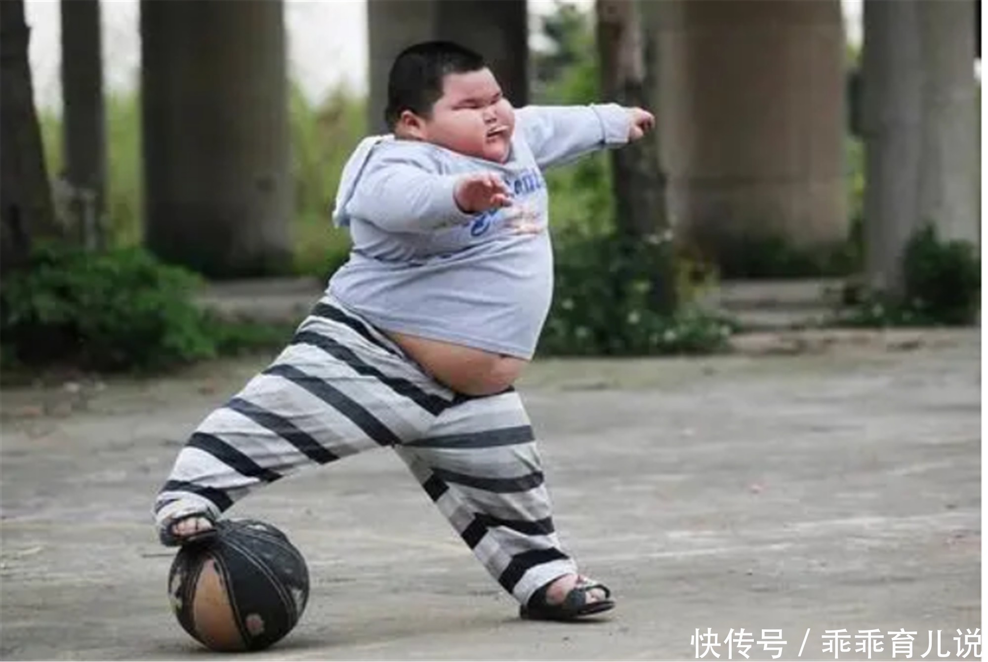 新版“幼儿体重标准”出炉,男宝、女宝并不同,看你家娃达标吗