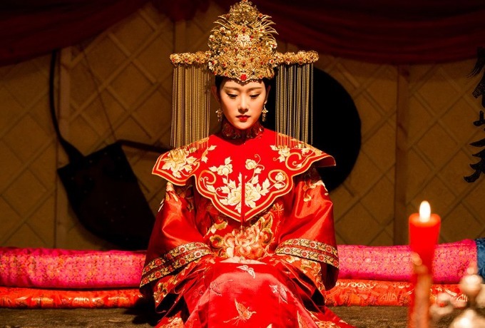 固伦荣宪公主|中国古代有位女子,穿龙袍下葬,武则天也仅仅是凤袍,这是为何