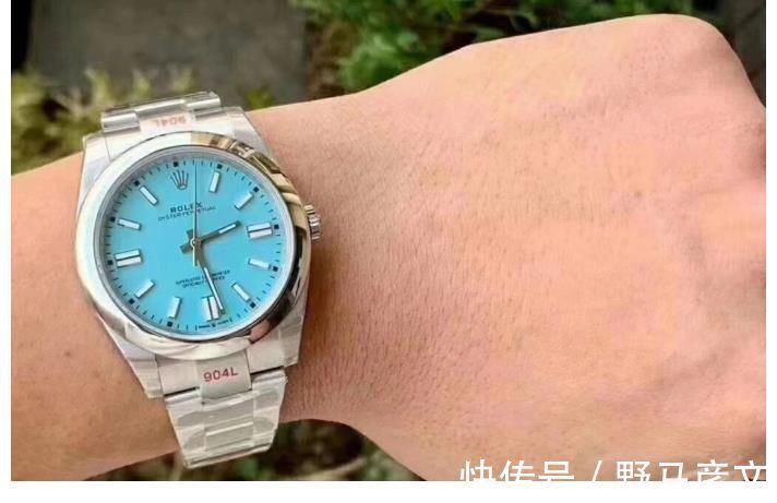 蚝式恒动|只差三四千!劳力士蚝式恒动和探险家一代,怎么选