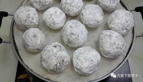 糯米粉这样做才简单，加半斤红豆，比蛋糕麻团还香，一周五次吃不够