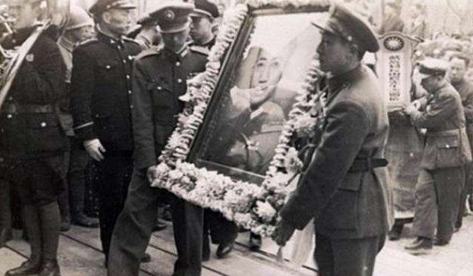 为啥|军统局上百万特务，为啥都听戴笠的话？好好干升官，不然关渣滓洞