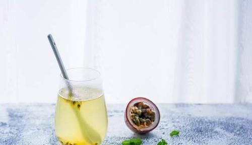 女人|四十岁以后,女人有钱和没钱的区别,很真实