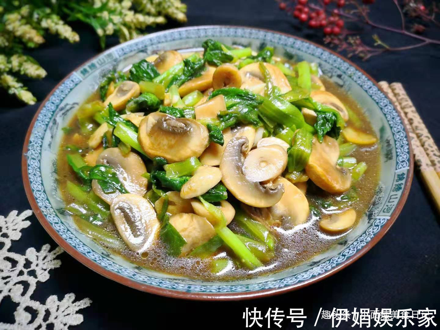 芥菜|这菜是唯一含维生素D的蔬菜，虽然贵但营养极高，老人小孩都爱吃