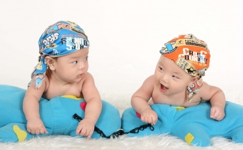 杨女士|5小时艰难产下龙凤胎,全家高兴之时,医生看着产妇却感觉寒心