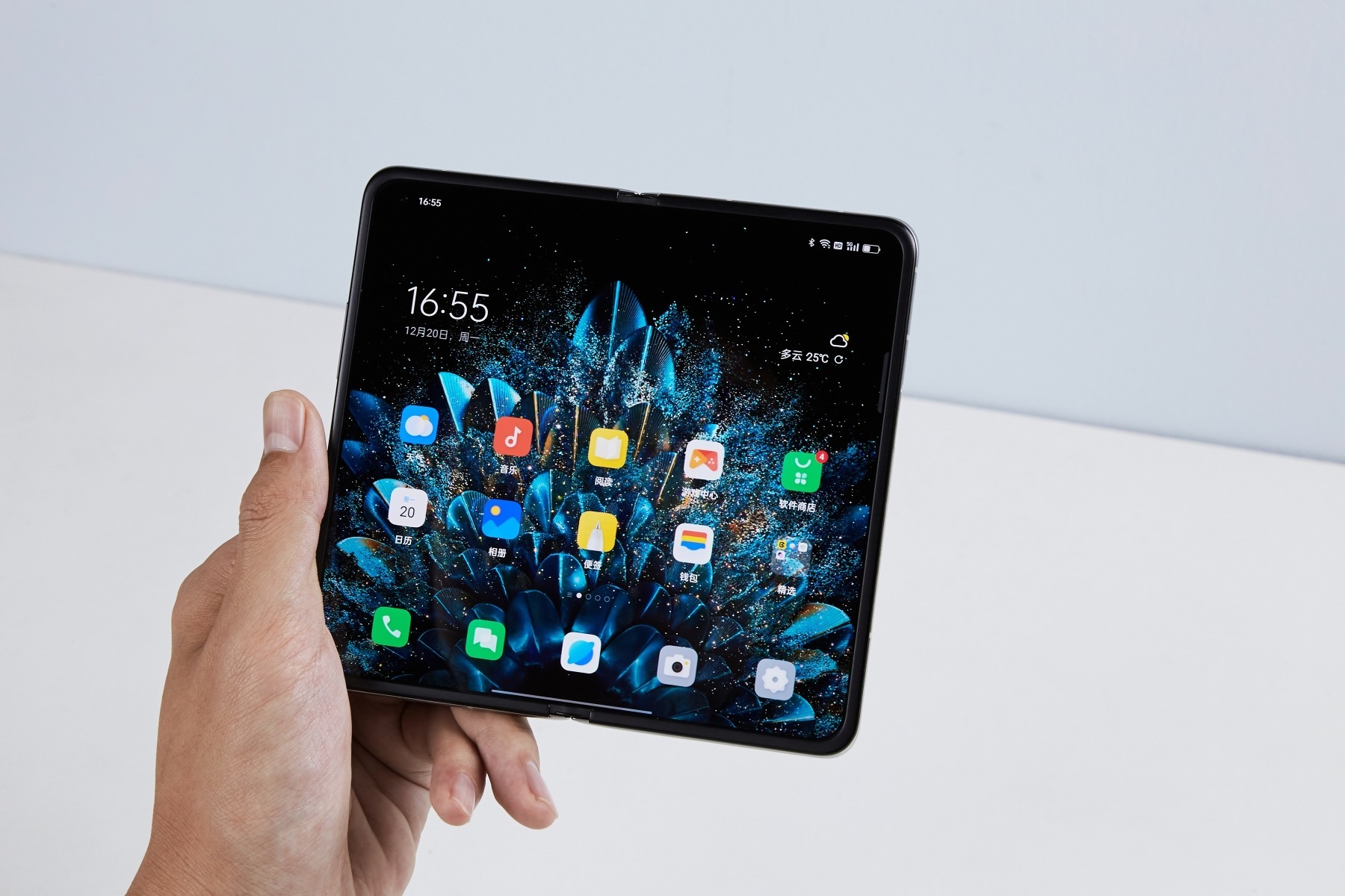 悬停|折叠屏只能打开和闭合?OPPO:悬停才是精髓,不再为了折叠而折叠