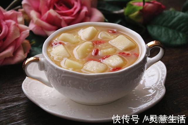 夏季|夏天，在小米粥里加上苹果，我家隔2天就煮，很多人不懂有啥用