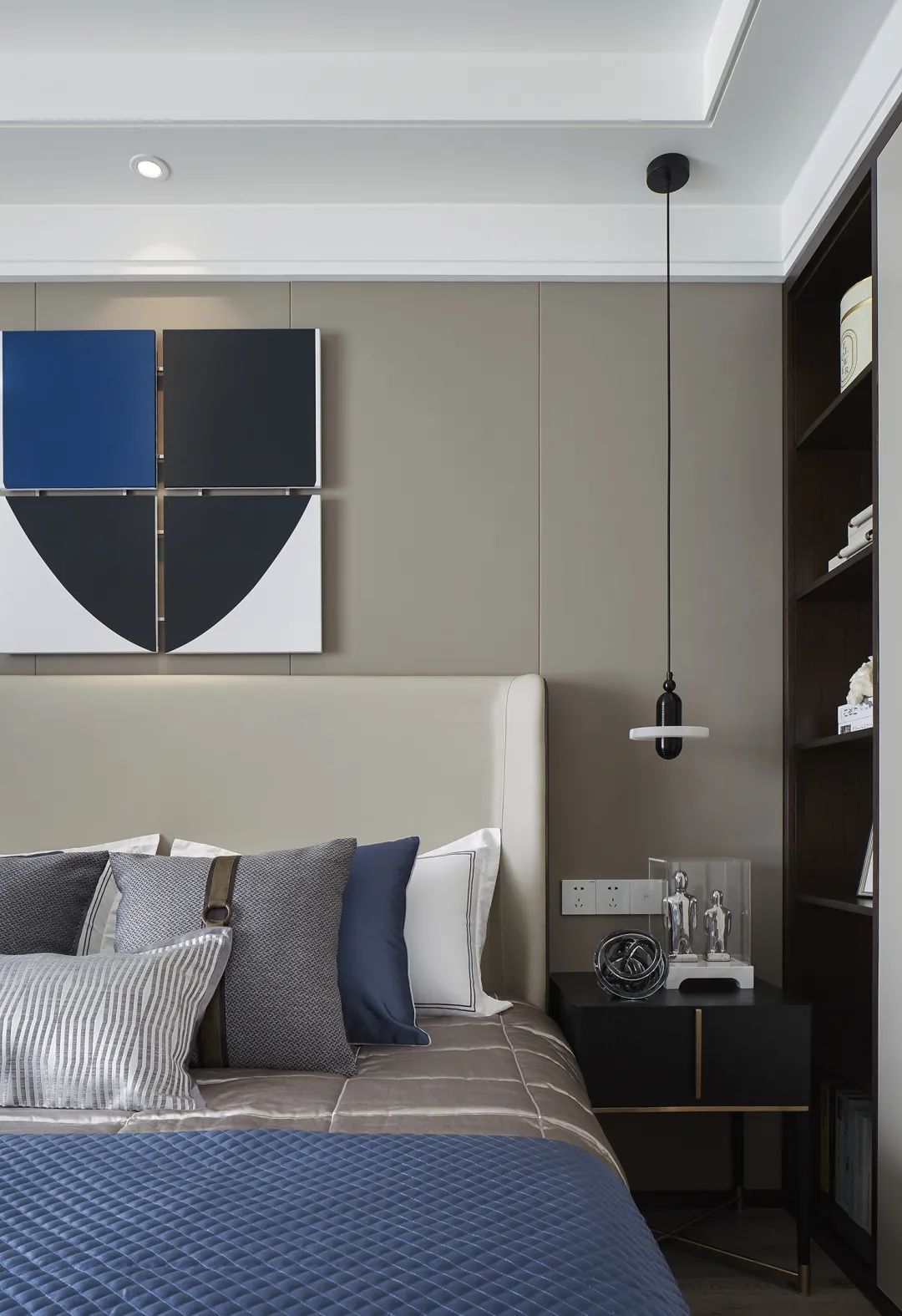 时尚|110㎡现代简雅，时尚舒适、典雅大气，刚需户型装好了也高级