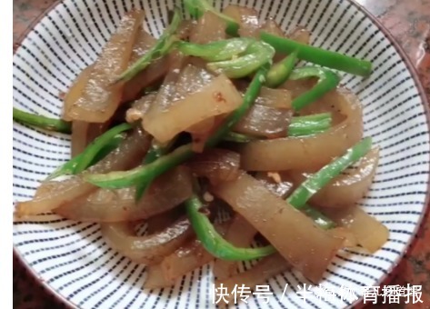 青椒|促进骨骼生长强壮身体,富含蛋白质好吃又营养,隔天做给孩子吃