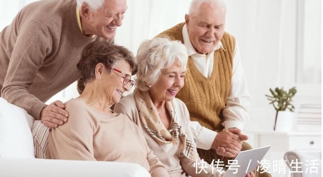 中医|老年人冬天怎么过，4个方法可激活阳气，让老年人也不怕冷