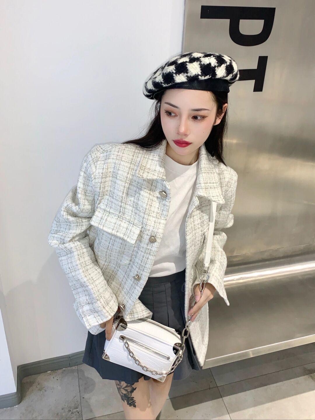 千鸟格|谁说黑白灰只能单调?掌握这几个搭配思路,基础色也能穿出高级感