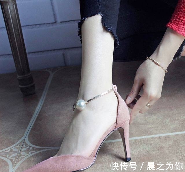 女星学 穿上适合自己的高跟鞋,每一天都走出自信女神气质