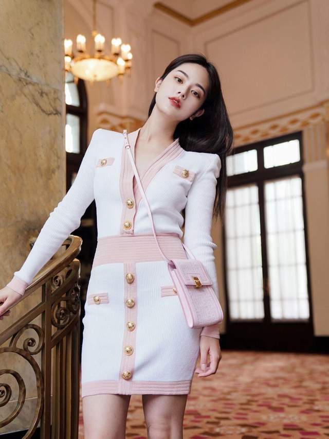 有气质|适合早秋的高级感穿搭衣服单品,温柔又优雅,迷人又有气质感