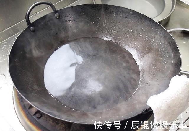 清脆|凉拌莴笋丝清脆有妙招,学会这两个小窍门,口感清脆,营养又开胃