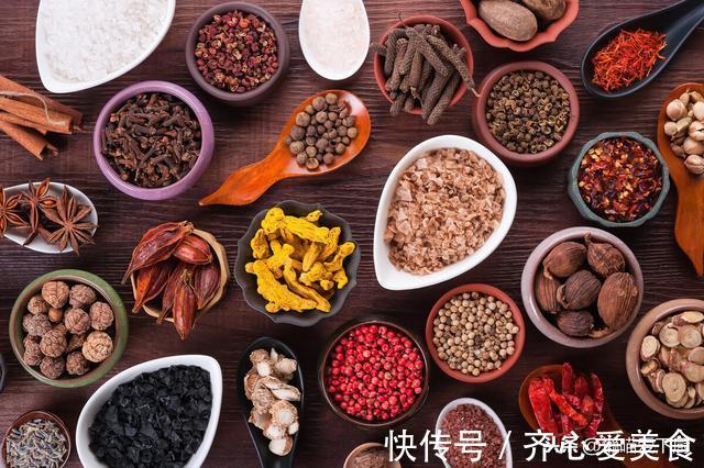 调料|炖肉时，这4种调料建议别放，大厨：要想肉香汤鲜，放对料很重要