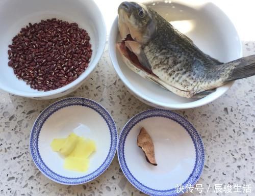 口臭|口干口臭口苦是肝胆湿热的表现,民间一妙方,医师都说服