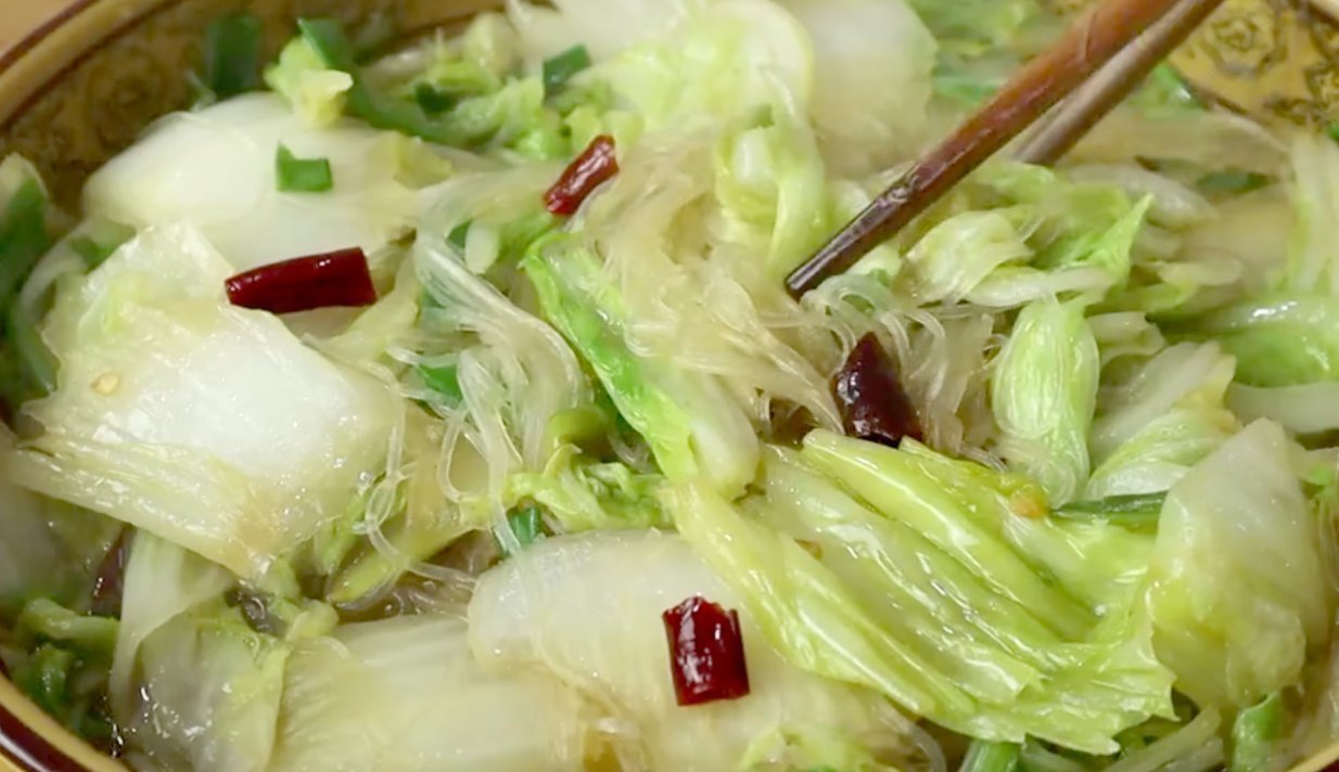 粉丝|半颗白菜1把粉丝,简单一做,鲜香美味,白菜清脆,超级下饭