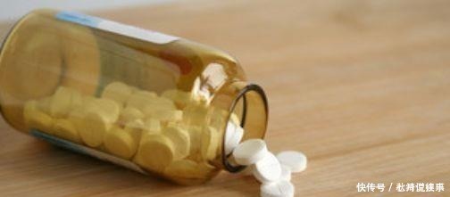 这种“水”比生根水、淘米水都厉害,再难养的花,浇一点也能爆盆