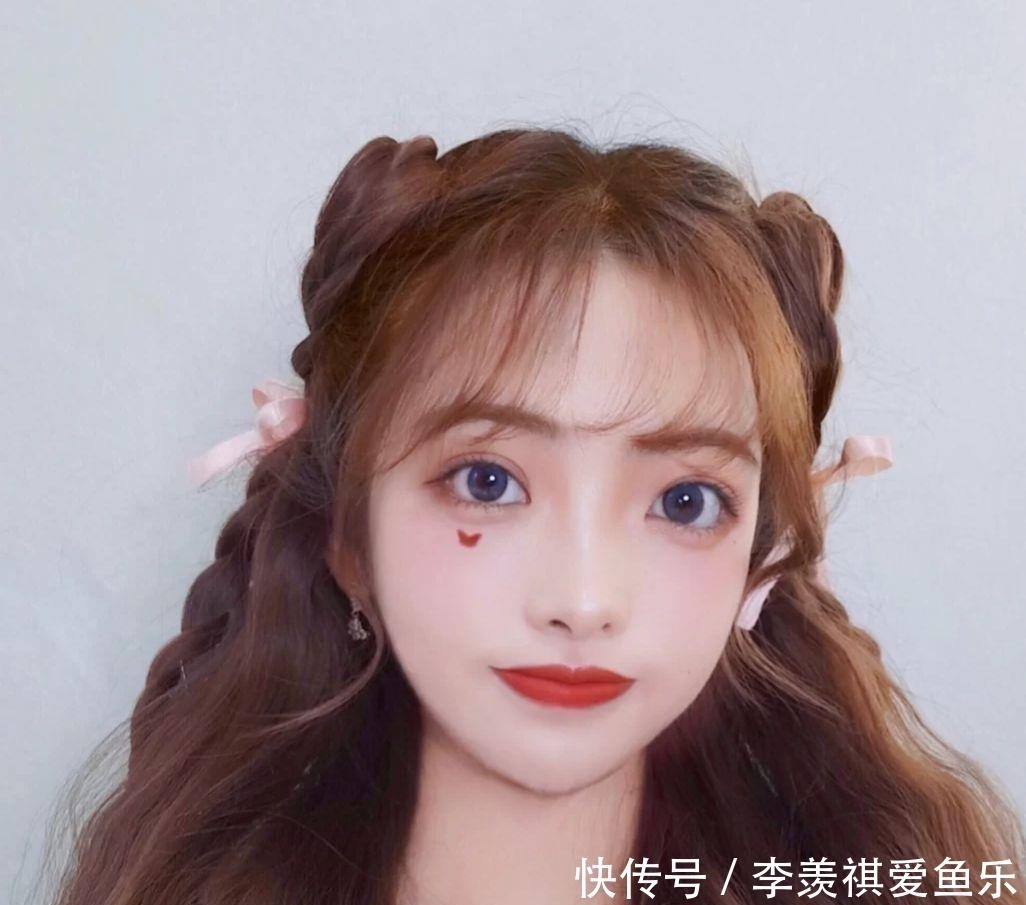 打理 长发直发失宠了,今年流行“初恋发型”,简单好看易打理