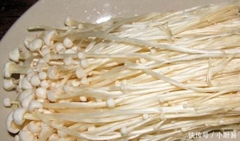 金针菇你家还在吃吗？后悔现在才知道，看完快告诉身边人