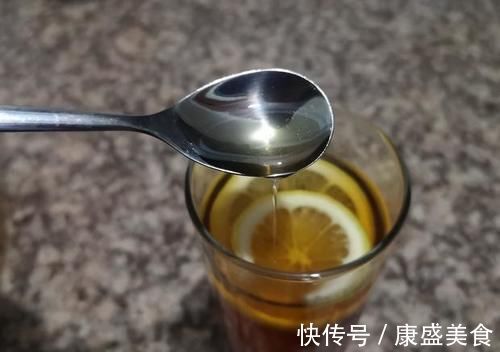 蜂蜜柠檬茶|每天喝一杯，消滞美白，肠胃清爽，100次节食也抵不过喝杯它