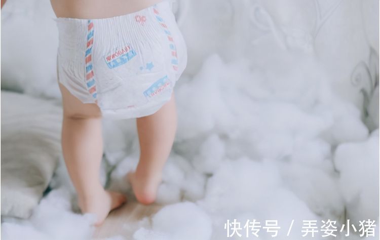小川|孩子接近这个年龄,就该戒掉尿不湿了,三个方法家长快学起来
