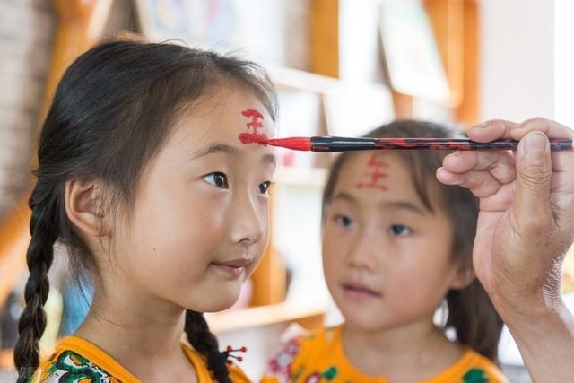 孩子|儿童心理专家坦言,用“仪式感教养法”培养出来的孩子生活更幸福