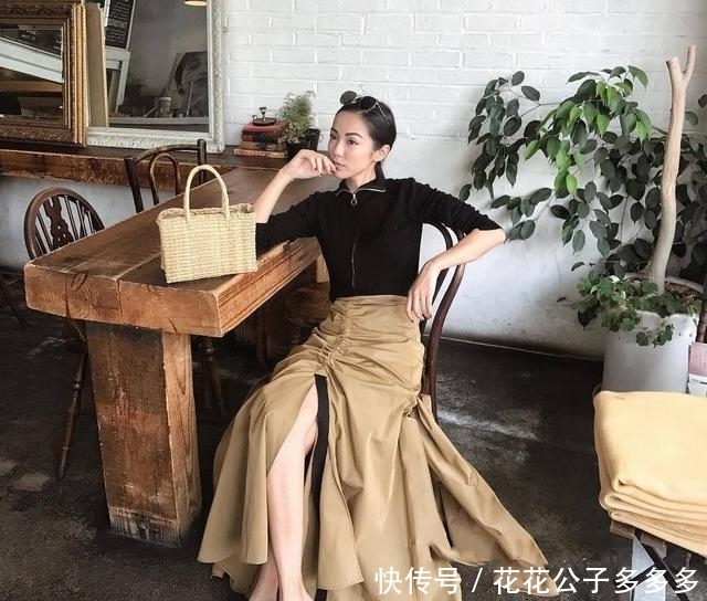 女人|女人穿衣简约更重要,先从“基础款+基础色”学起,时髦又高级