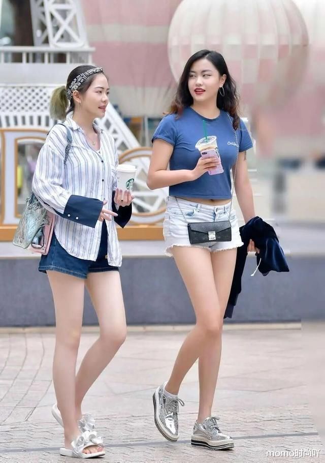 单穿打底都好看的打底裤，清爽之中透着简洁干练，时尚舒适