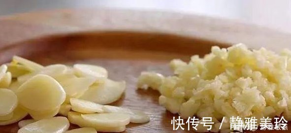 家中养花，这5毛钱的小东西别乱丢，能让花蹿到2米高，你知道了吗