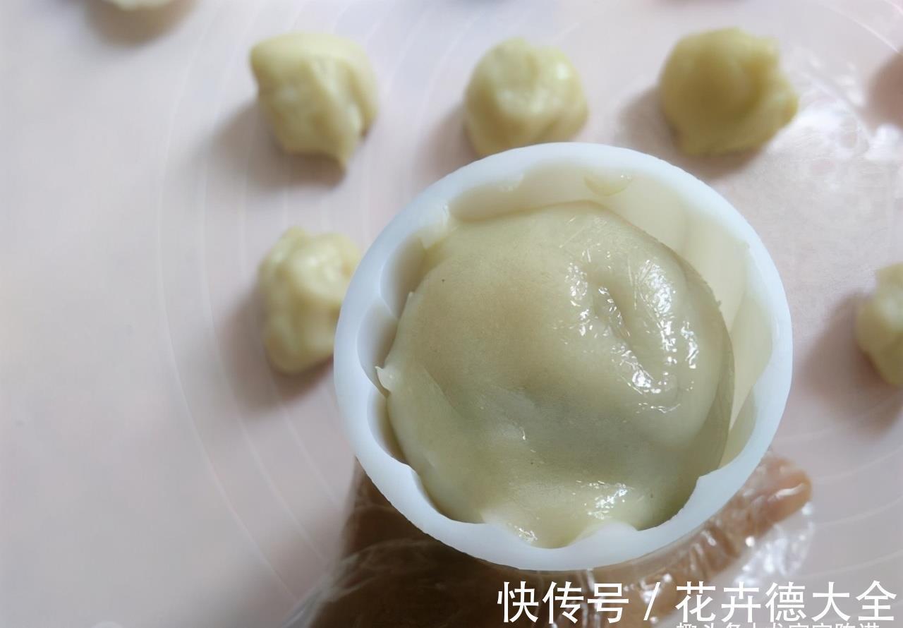 面糊|这月饼Q弹有嚼劲，甜而不腻，不用烤箱零难度，新手也能做出来