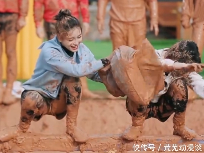 奔跑吧 baby团队怒怼奔跑吧节目组,导演删万条动态,怀疑在捧新人踩旧人