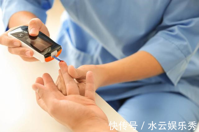 肌肉毒性|他汀会增加肝损害、糖尿病、肌肉毒性的副作用！医生说这样选择！