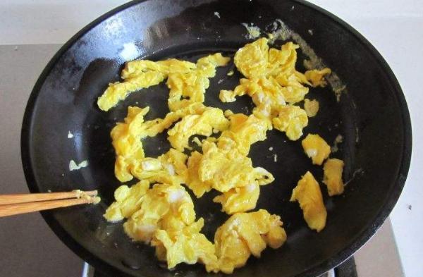 皮肤|这菜是“水中人参”，常吃对皮肤好，一斤8块钱，跟黄脸婆说拜拜