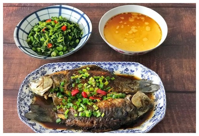 一家三口晚餐分享,10天不重样,花钱不多,家人吃得满足,累也