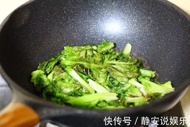 家常菜|一家三口的晚餐，4道家常菜荤素搭配，开胃又下饭，好吃又营养