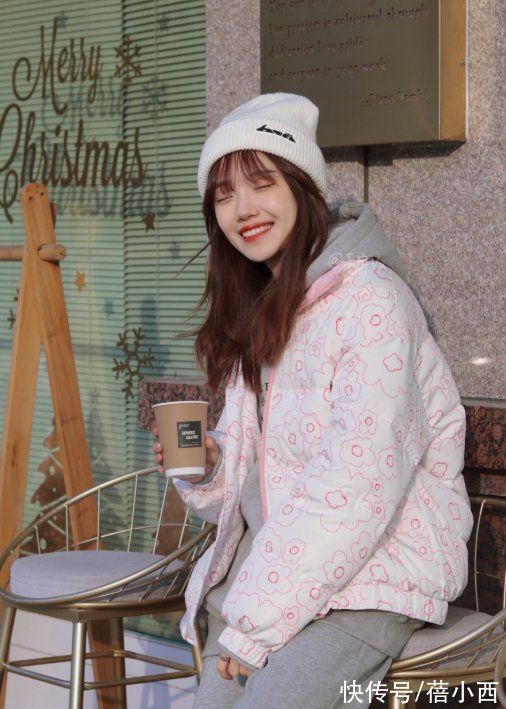 冬季 羽绒服今年流行“穿短不穿长”,学博主这样搭配,冬季最in的存在