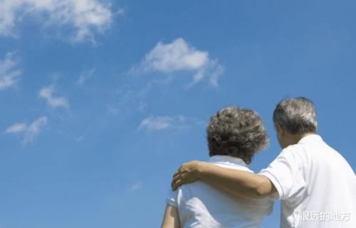 孝心|步入老年,妈妈多投奔儿女,为何很多父亲却没地方去?