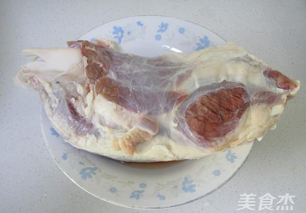 爷爷传下来的酱牛肉秘方,牛肉香嫩有嚼劲,做法简单只需3步!