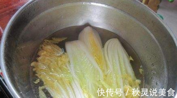 秋冬季节怎么能少了此汤此汤营养价值高,还不长肉上桌被抢光