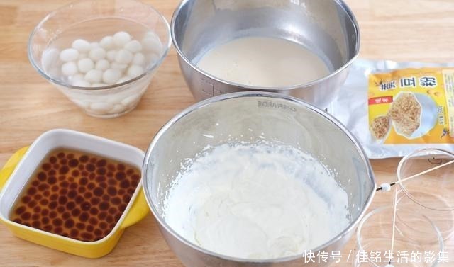 国庆在家中自制奶茶！味道比店里还好，孩子多喝也不胖