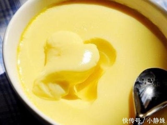 蒸鸡蛋羹时,只加水就“大错特错”了,少了“它”,腥味不重才怪