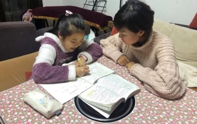 小男生|14岁女儿收到情书,妈妈看到后只说了5句话,值得所有妈妈学习