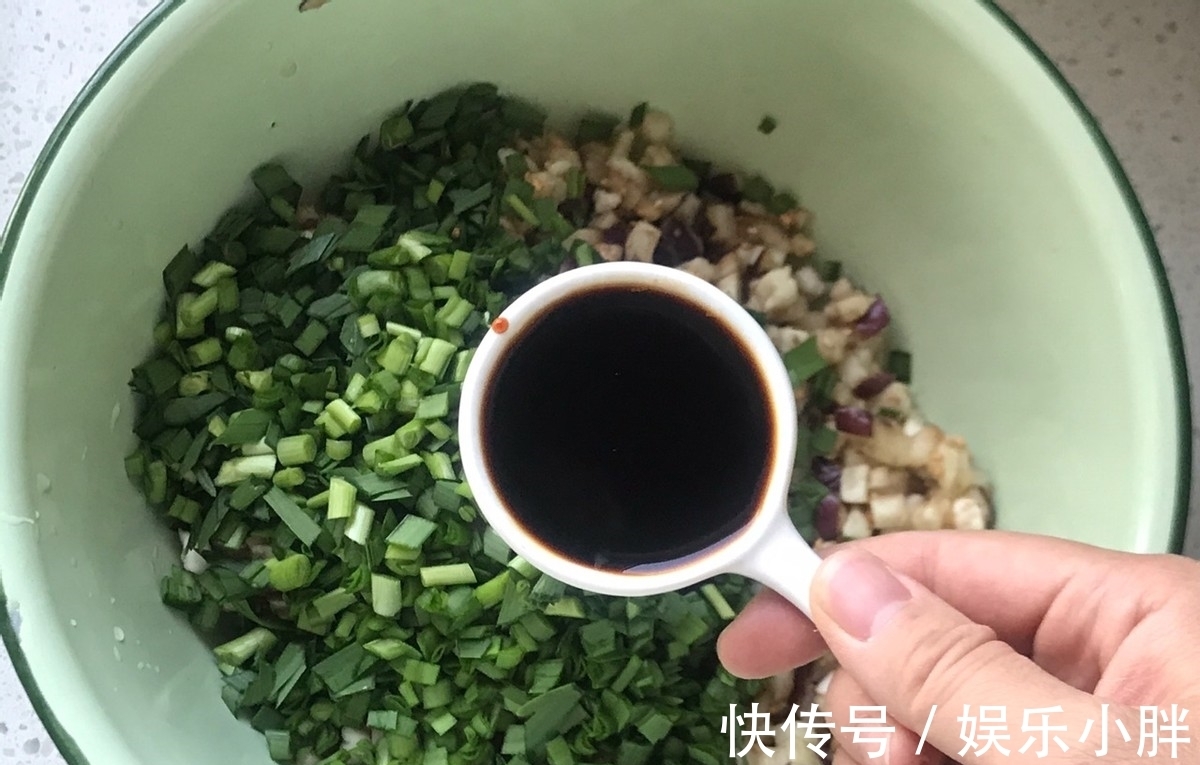 鲜美|立秋后，此菜抓紧吃，才几毛钱1斤，做成包子，格外鲜美
