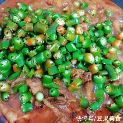 三奈|香辣凤爪做的对，脆嫩满足又美味