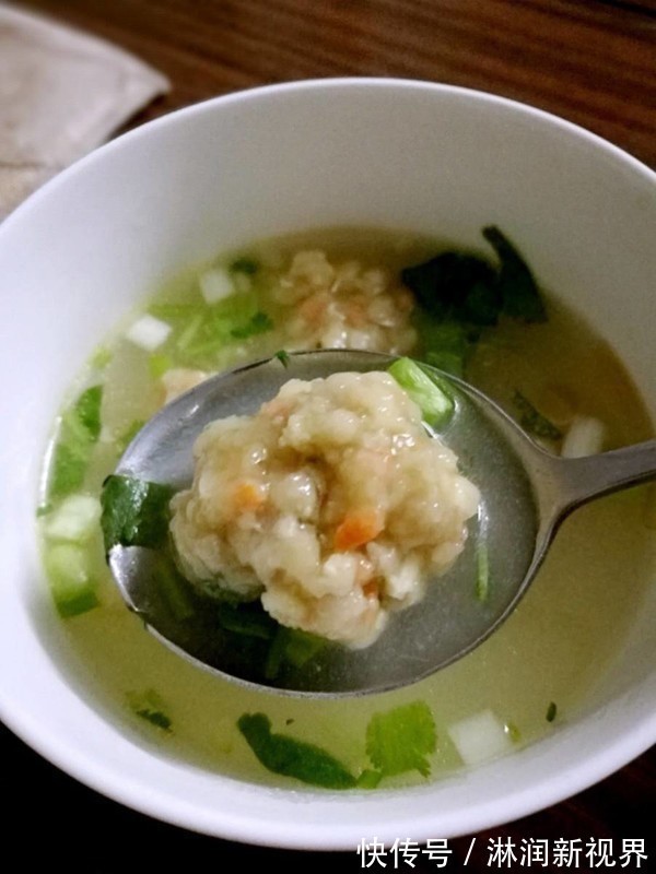 小粒粒|自从豆腐这样做,家里老人孩子都爱吃,隔三差五做一次,营养鲜嫩