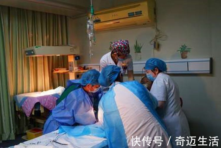 生娃|分娩时遇到“逗逼医生”是啥体验？这些冷幽默，让产妇忘了疼